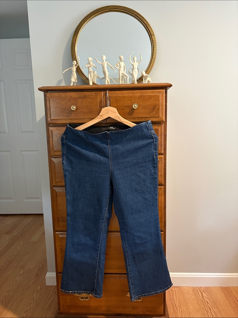 Dark Blue Women’s Jeans - cropped Flare